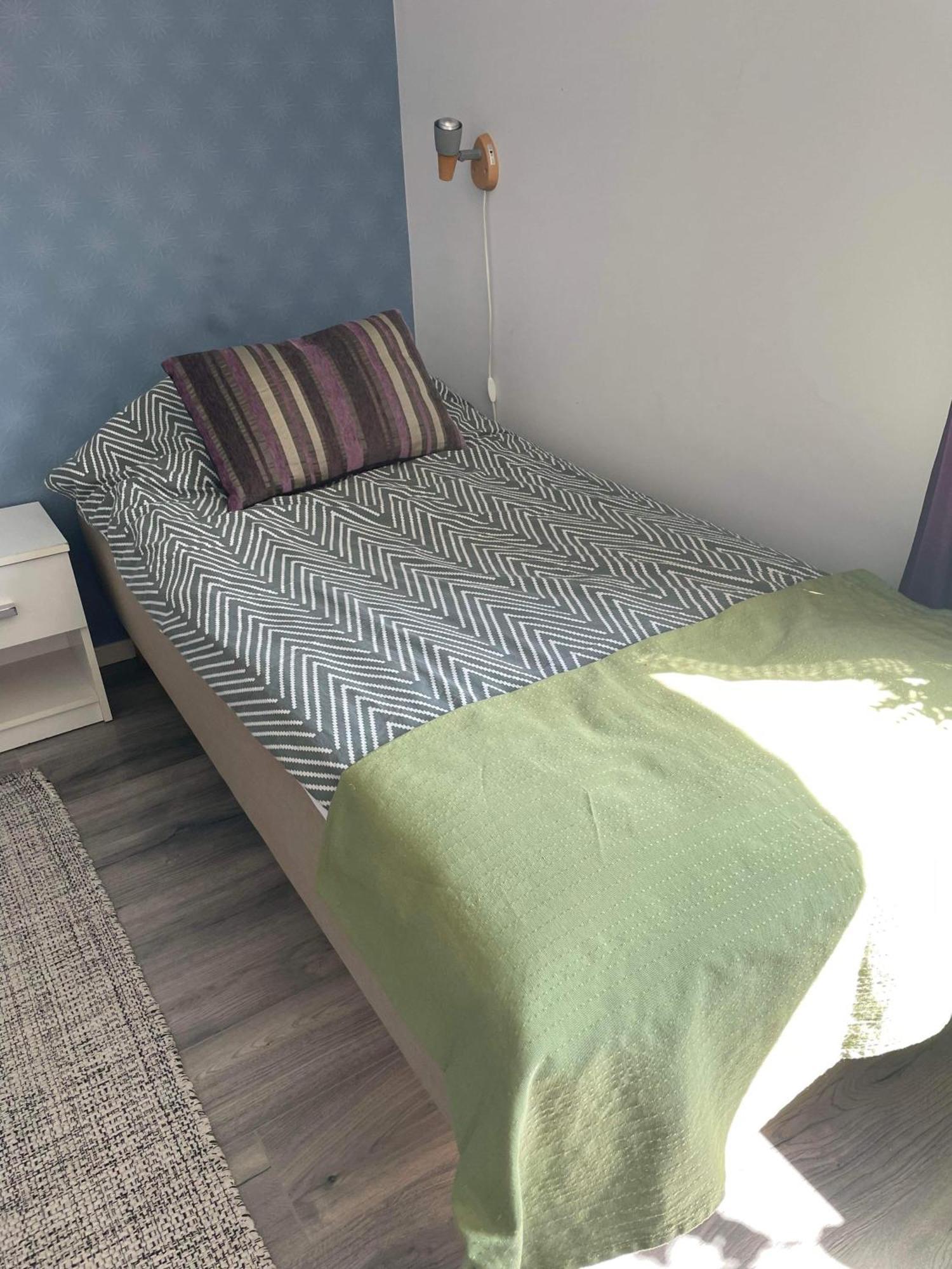 Oedeshoeg Modernt Och Stilfullt B&B ภายนอก รูปภาพ
